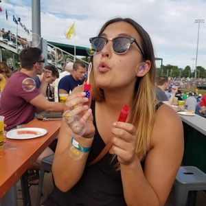 Meet your Posher, Jackie